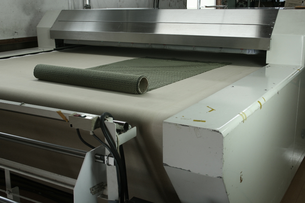 ヒートセット装置